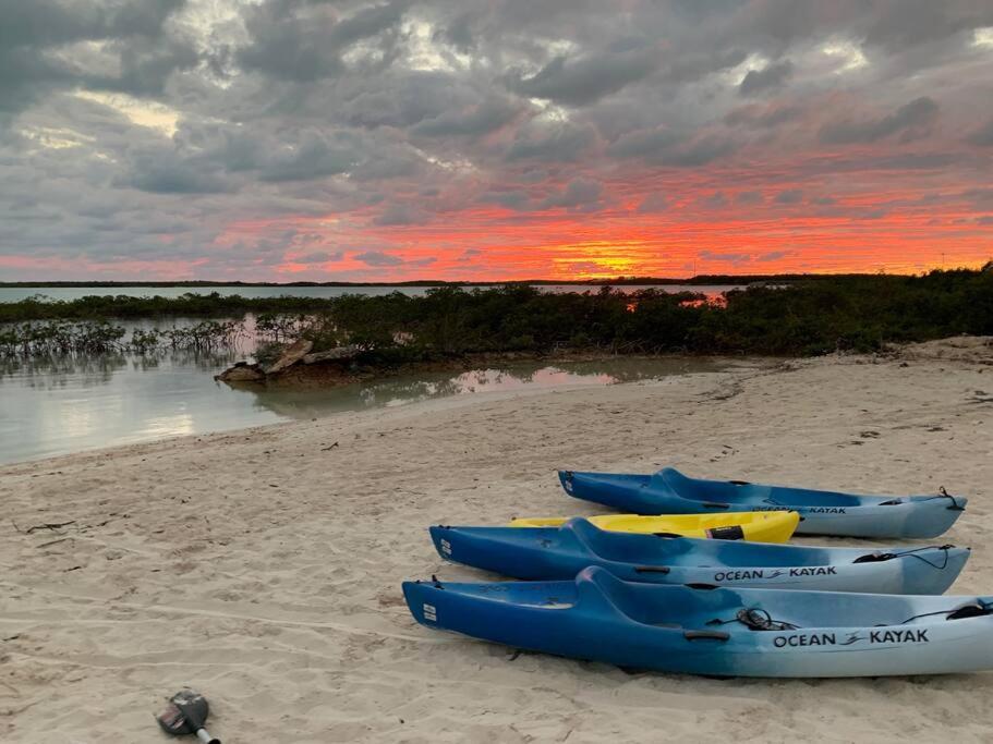 Sunset Cove photo 2