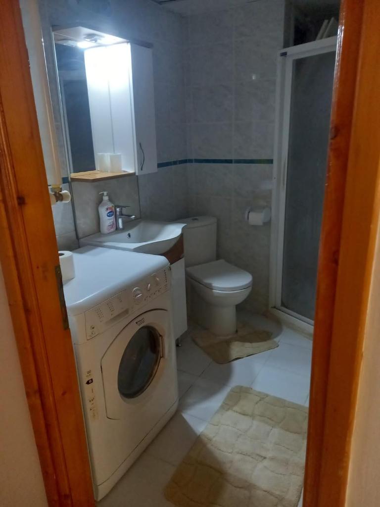 EKONOMİ ÜNİVERSİTESİNE 5 Dk. 2+1 EŞYALI DAİRE photo 3