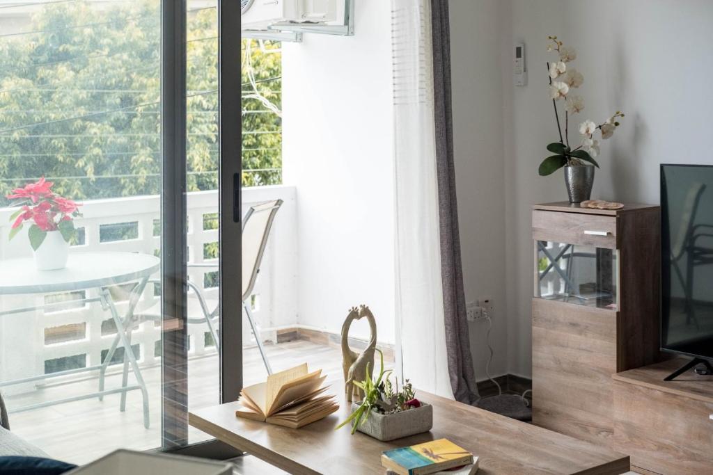 Happy Stay Apartment - Halefka Court photo 1