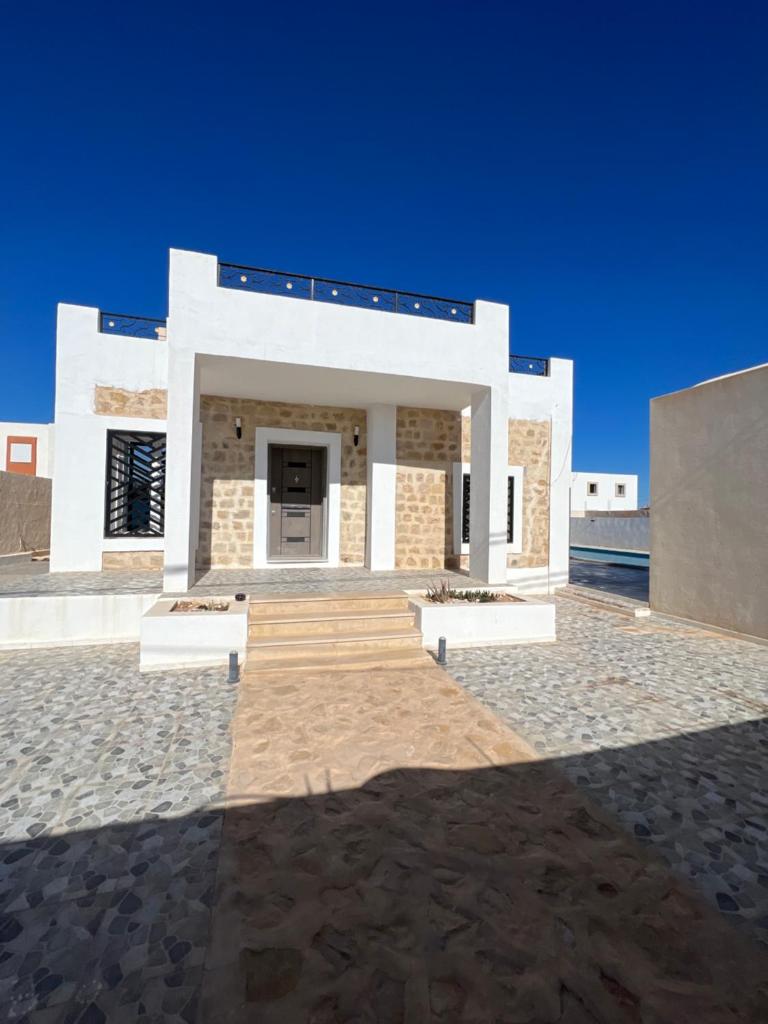 Magnifique villa avec piscine sur l’île de djerba photo 1