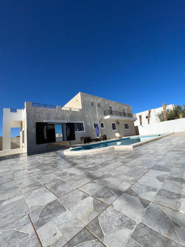 Magnifique villa avec piscine sur l’île de djerba photo 4