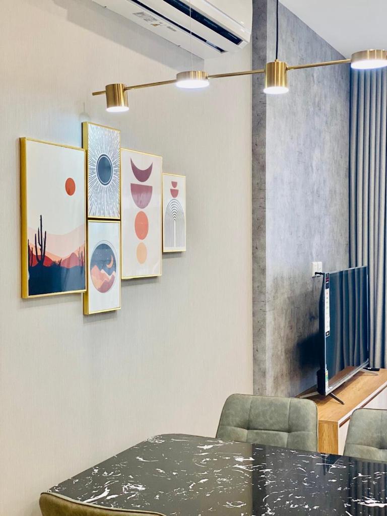 96Housing - Homestay Vinhomes Smart City