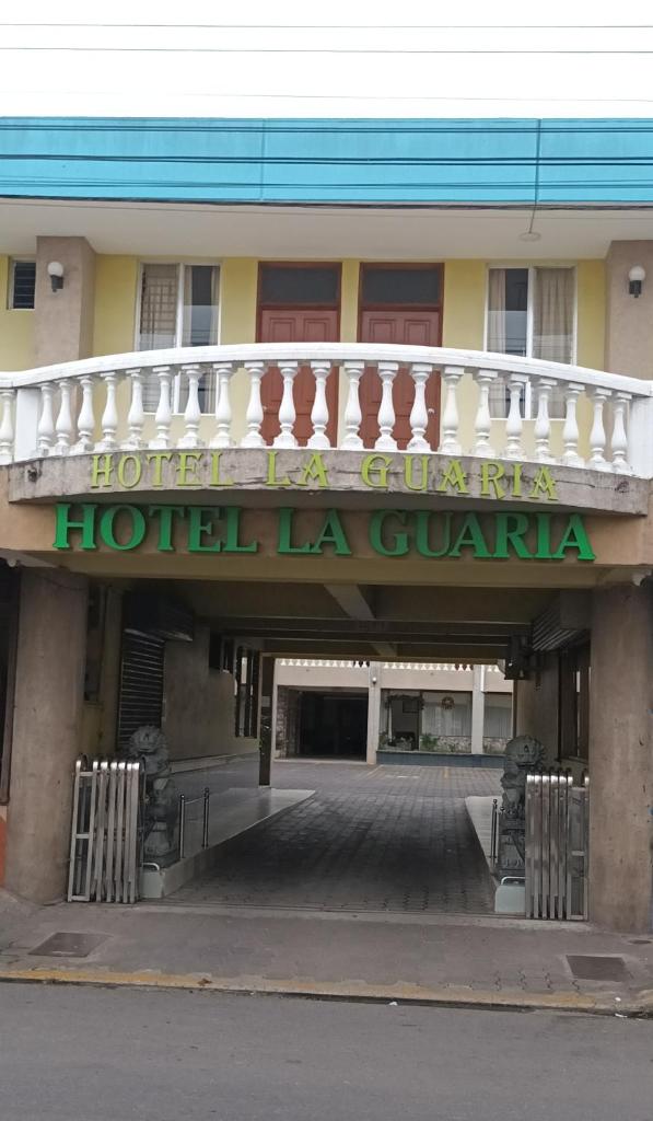 Hotel La Guaria photo 1