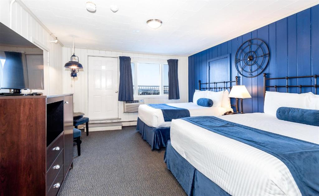 Provincetown Inn photo 1
