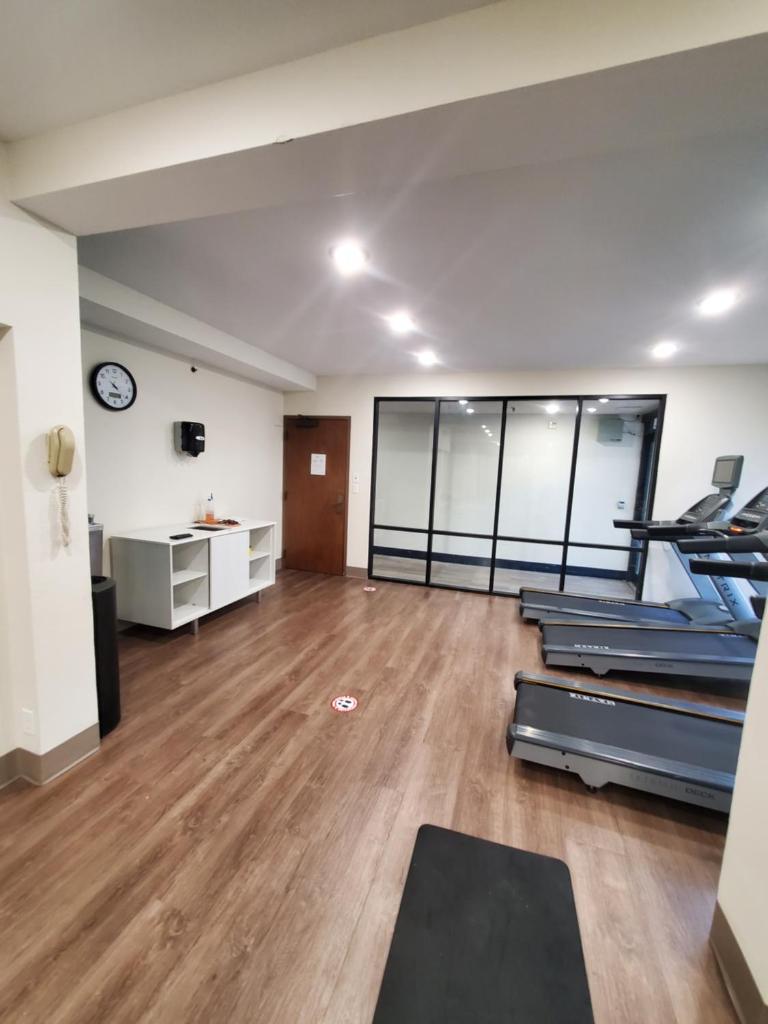 Holiday Inn Express Hotel & Suites Irving DFW Airport North, an IHG Hotel photo 2