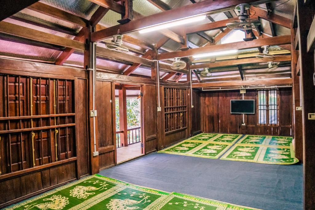 SAKURA House