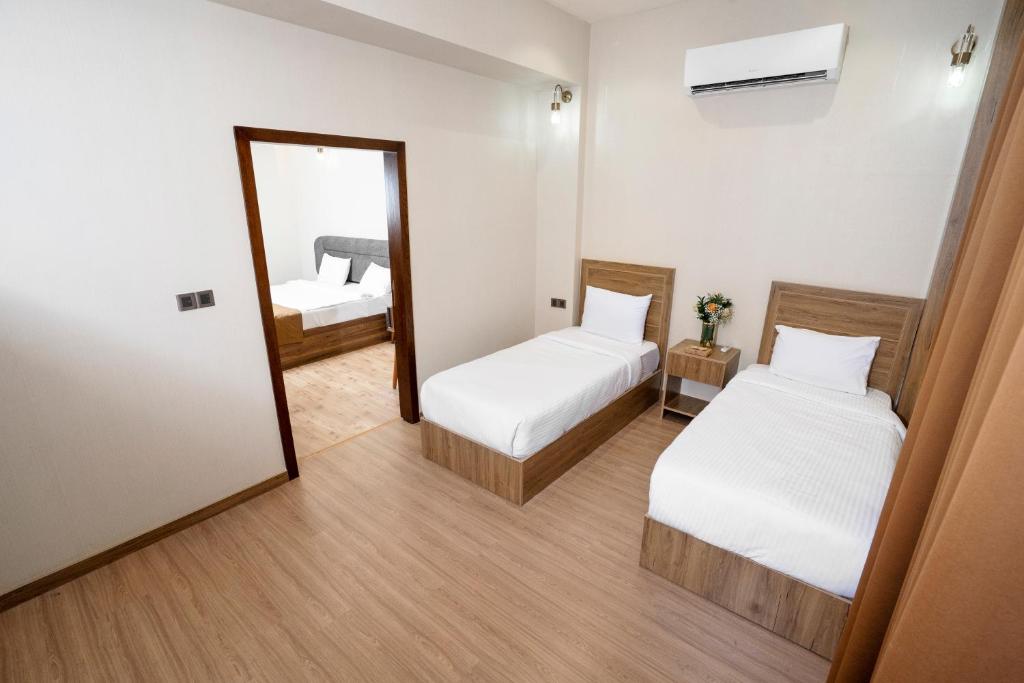 Al Yarmouk International Hotel photo 4