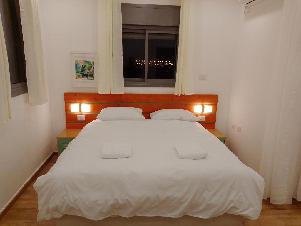 Beautiful beach apartment photo 2