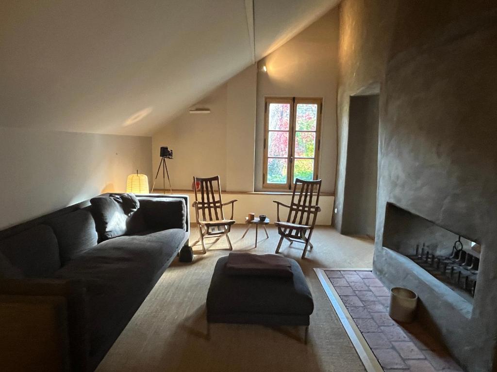 Maison de Campagne in Beautiful Burgundy photo 1