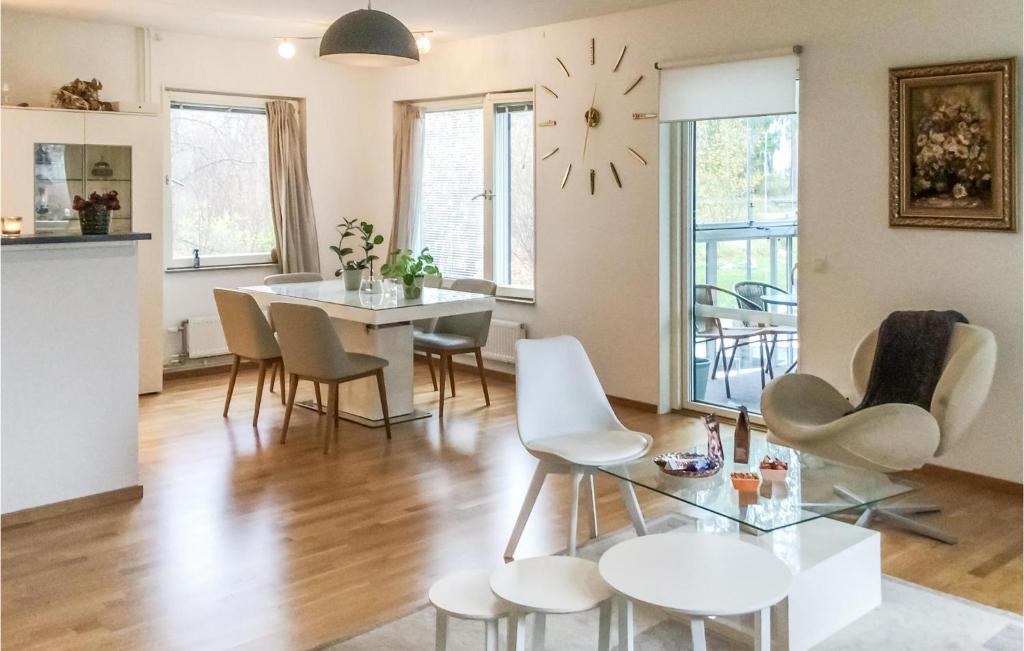 Beautiful Apartment In Vsters With Wifi And 3 Bedrooms photo 1