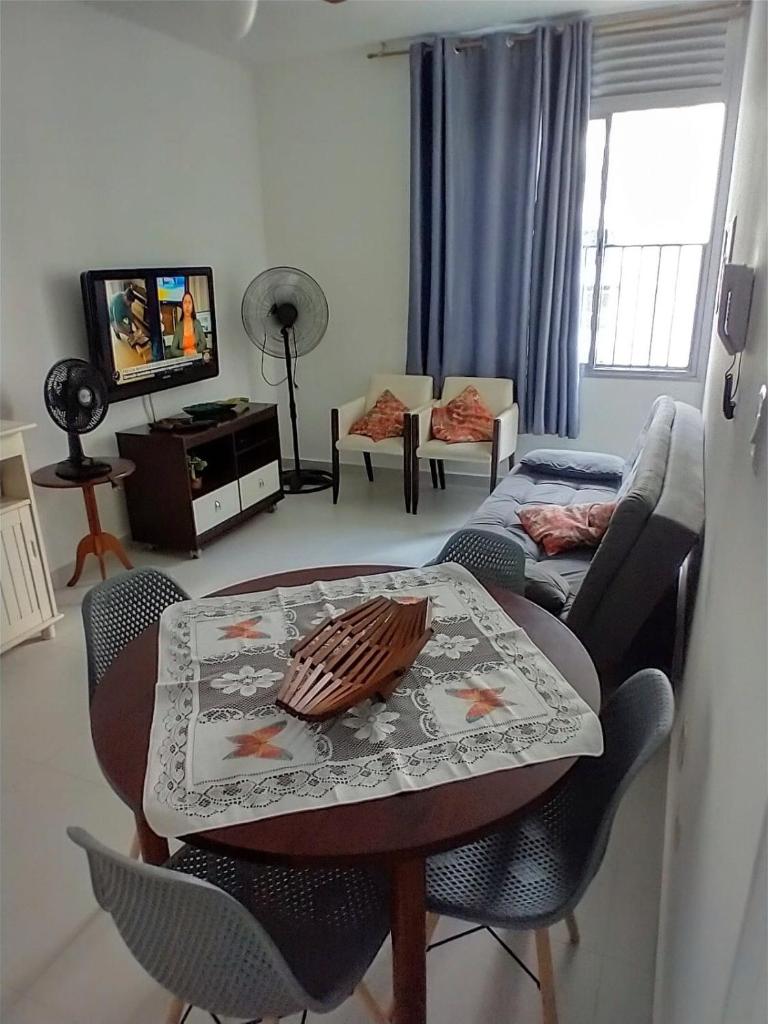 Apto 1 dorm. Guarujá - Pitangueiras - perto da praia