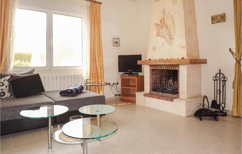 Stunning Home In El Verger With 3 Bedrooms, Wifi And Swimming Pool photo 3
