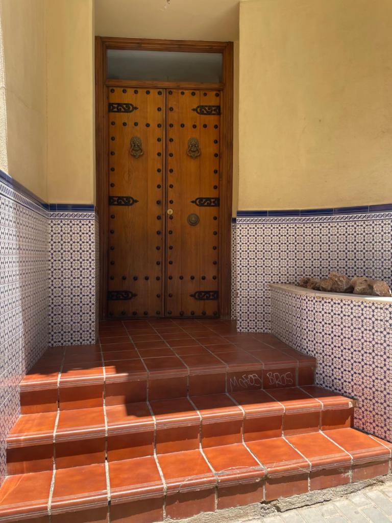 La Plaza Suites photo 1