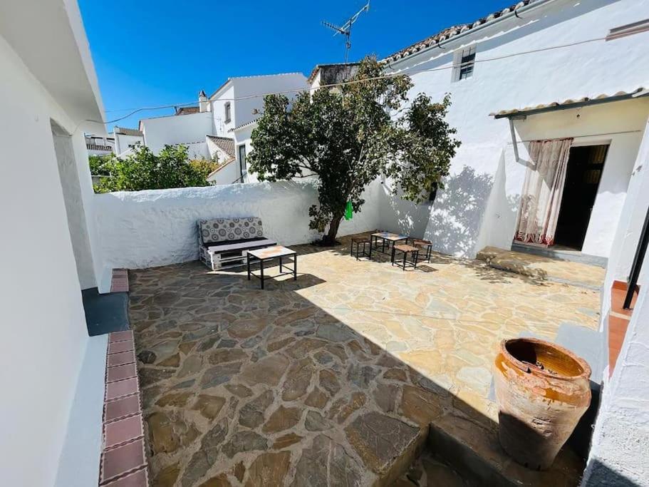 Casa Béjar, Tranquila casa con chimenea, patios, junto a la piscina photo 3