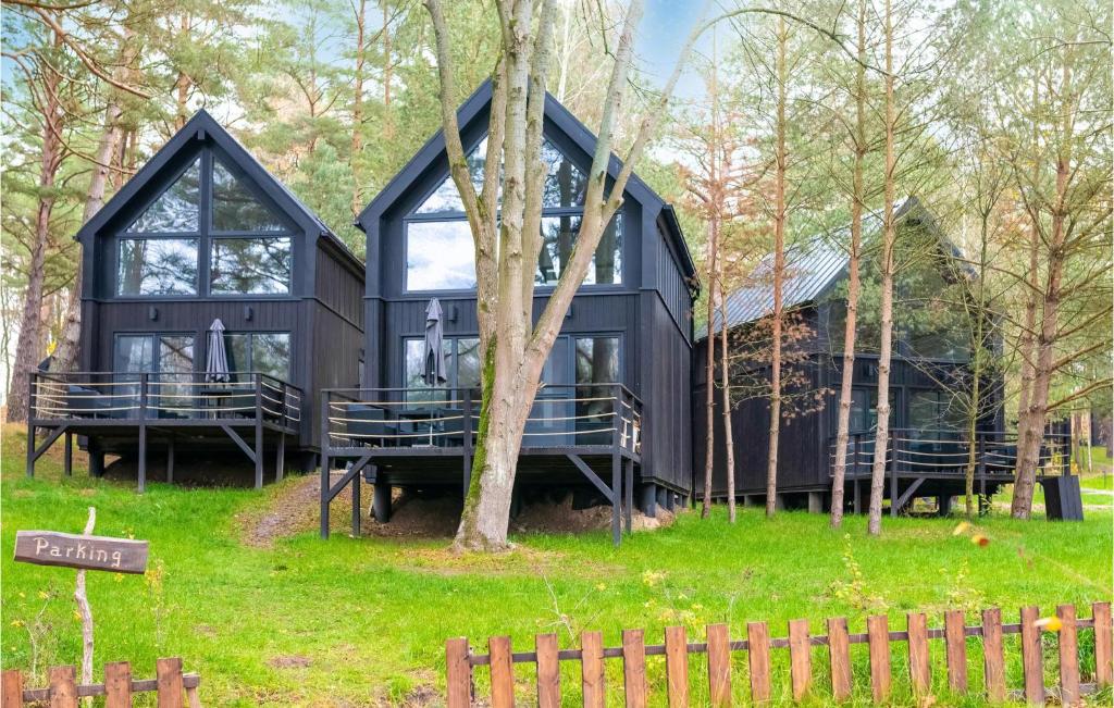 Nice Home In Frombork With Outdoor Swimming Pool, Wifi And 1 Bedrooms