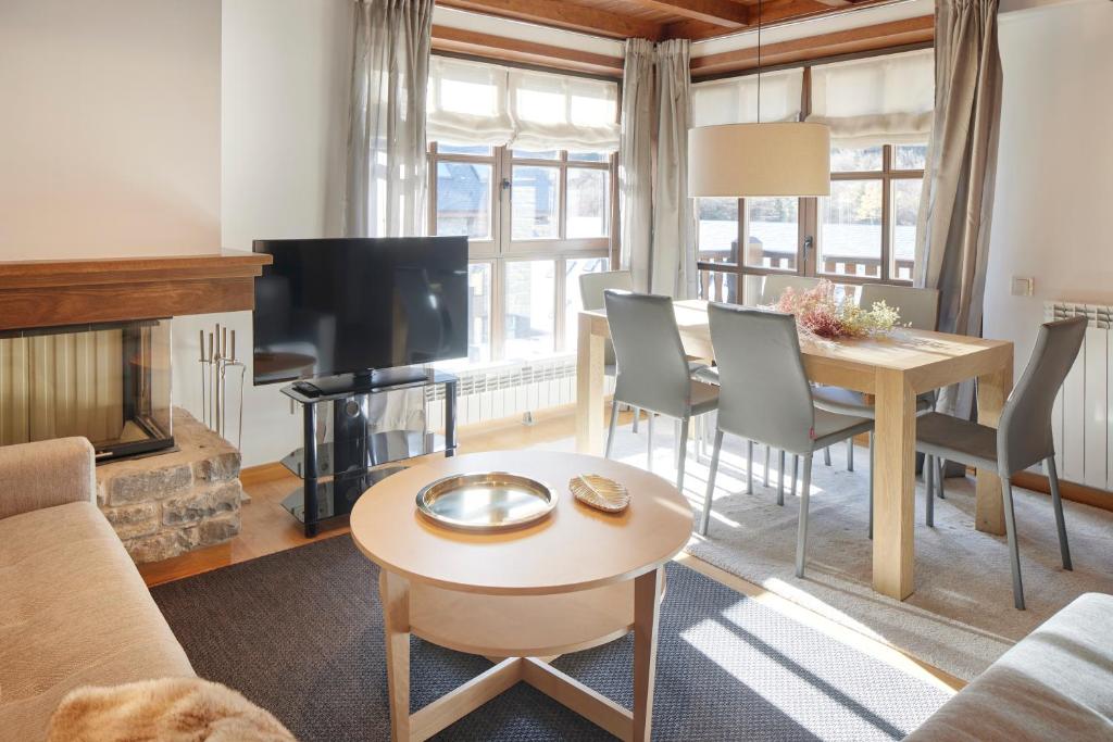 Val de Ruda Luxe 69 by FeelFree Rentals photo 1