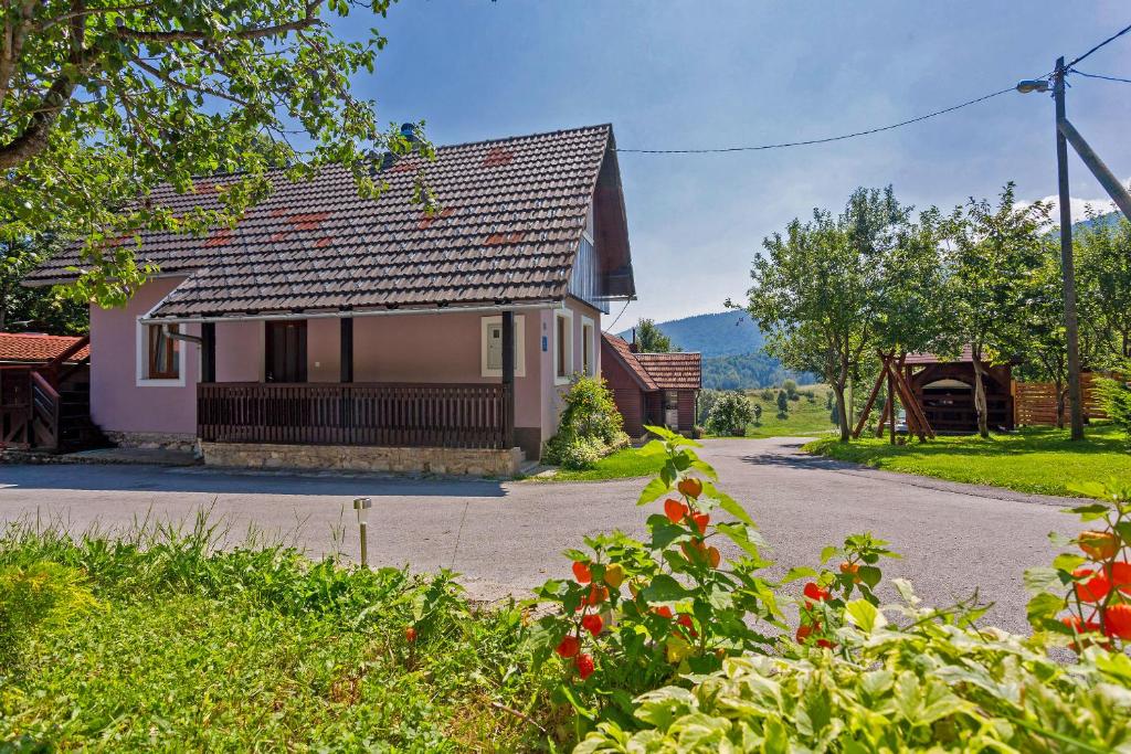 Andrea in Sertić Poljana - Haus für 6 Personen photo 1