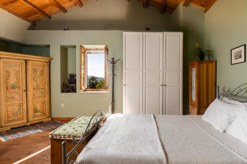 Rustic Escape by Konnect, Agios Markos photo 4