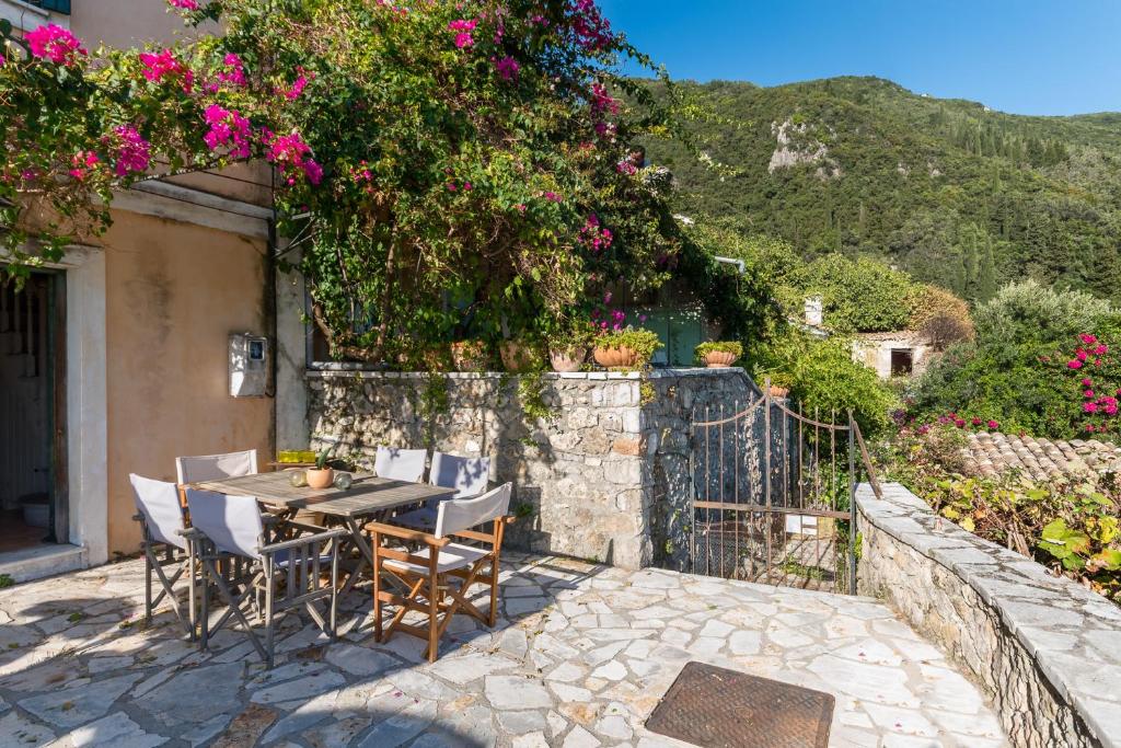 Rustic Escape by Konnect, Agios Markos photo 3