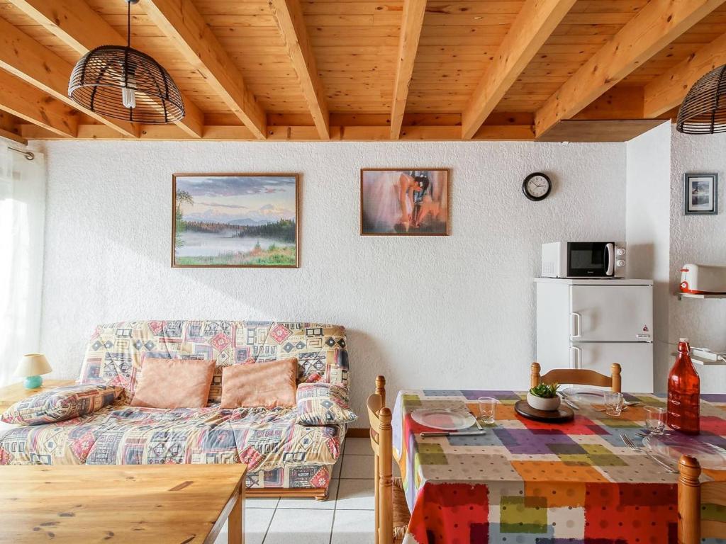 Appartement Esquièze-Sère, 3 pièces, 6 personnes - FR-1-402-9 photo 2