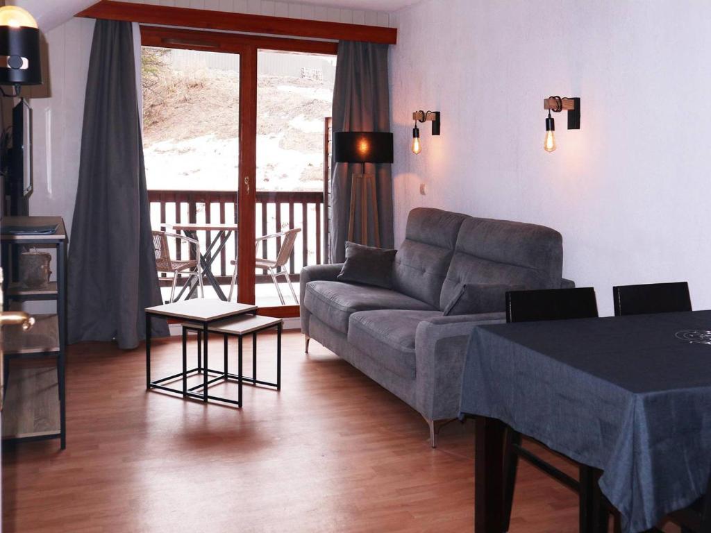 Appartement Les Orres, 2 pièces, 4 personnes - FR-1-322-38 photo 1