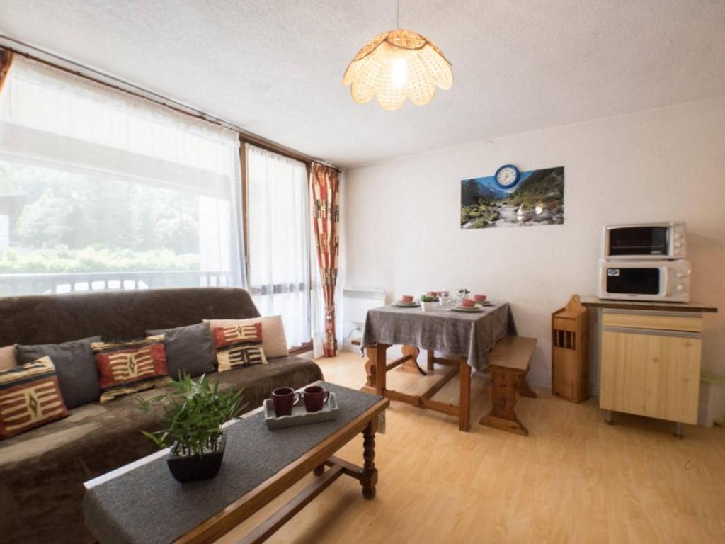 Appartement Saint-Lary-Soulan, 2 pièces, 6 personnes - FR-1-296-207 photo 1