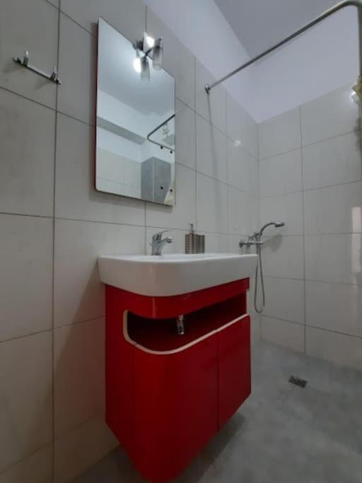 Two bedroom modern apartment photo 2