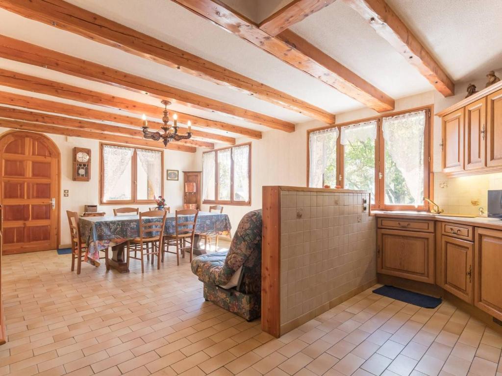 Appartement Villar-Saint-Pancrace, 1 pièce, 4 personnes - FR-1-330C-89 photo 1