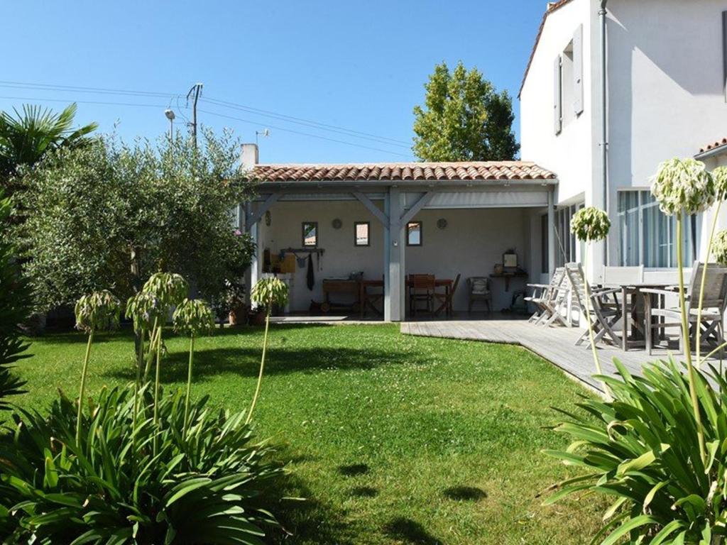 Maison Les Portes-en-Ré, 4 pièces, 6 personnes - FR-1-434-59 photo 1