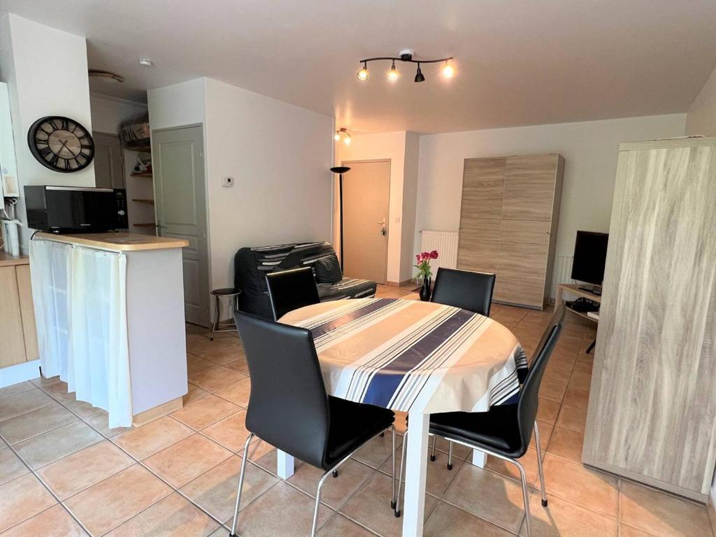 Appartement Cambo-les-Bains, 2 pièces, 2 personnes - FR-1-495-57 photo 4