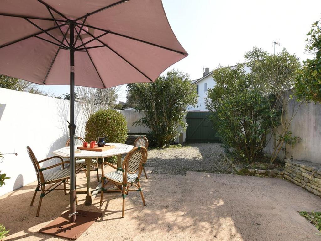 Maison Saint-Clément-des-Baleines, 3 pièces, 4 personnes - FR-1-434-74 photo 1