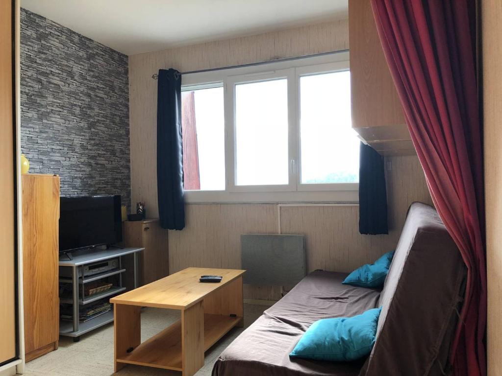 Appartement Arette, 2 pièces, 6 personnes - FR-1-602-101