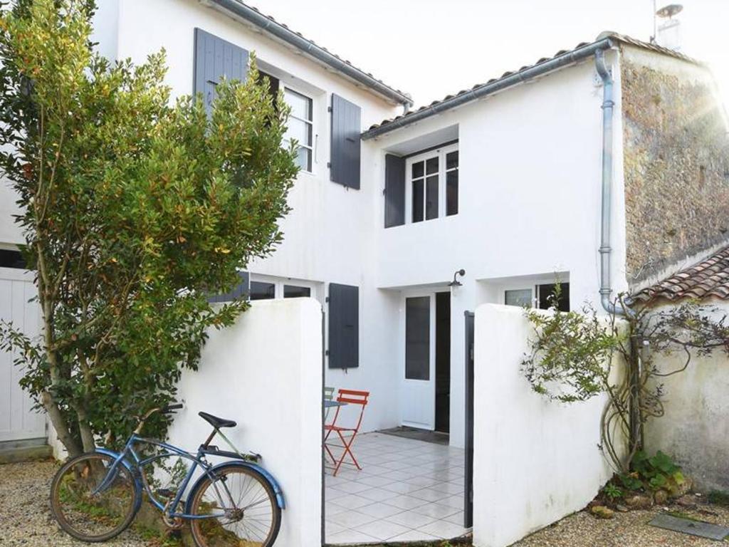 Maison Les Portes-en-Ré, 3 pièces, 4 personnes - FR-1-434-56