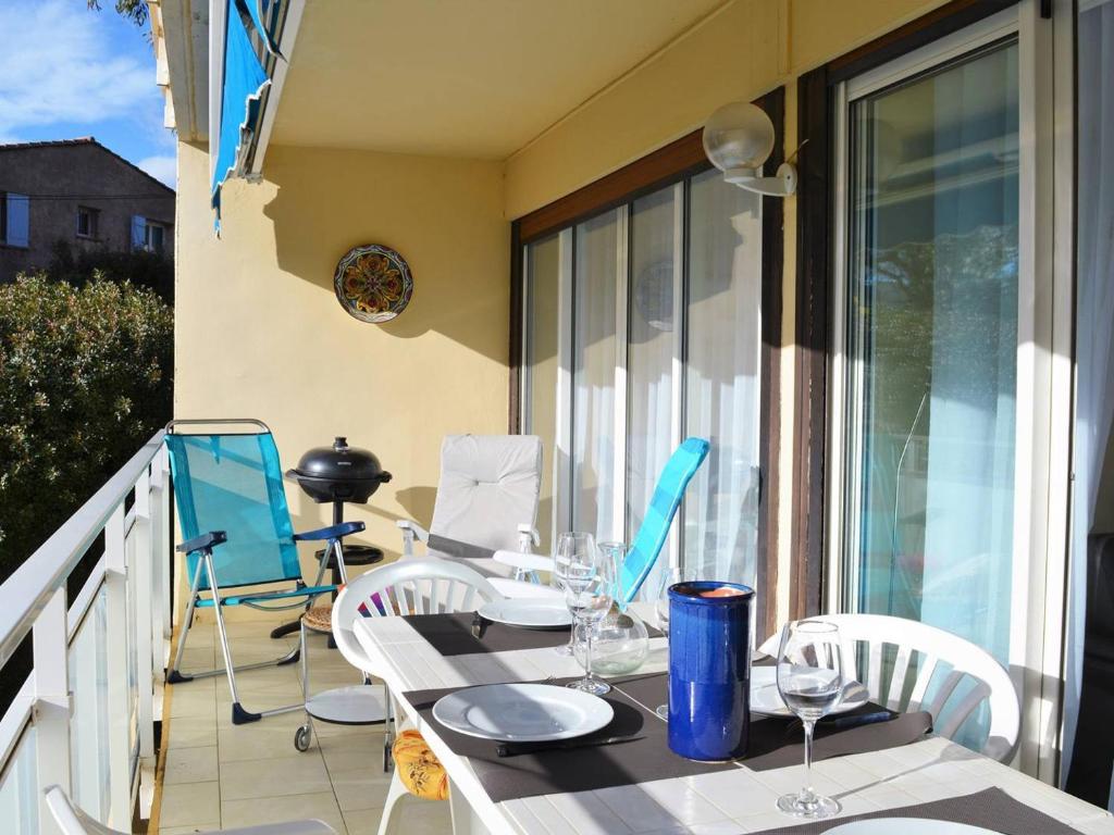 Appartement Bormes-les-Mimosas, 3 pièces, 6 personnes - FR-1-251-371 photo 1