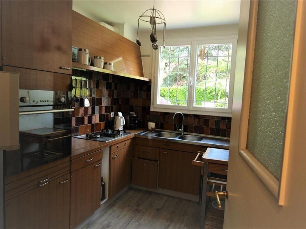 Appartement Bagnères-de-Luchon, 3 pièces, 6 personnes - FR-1-313-177 photo 3