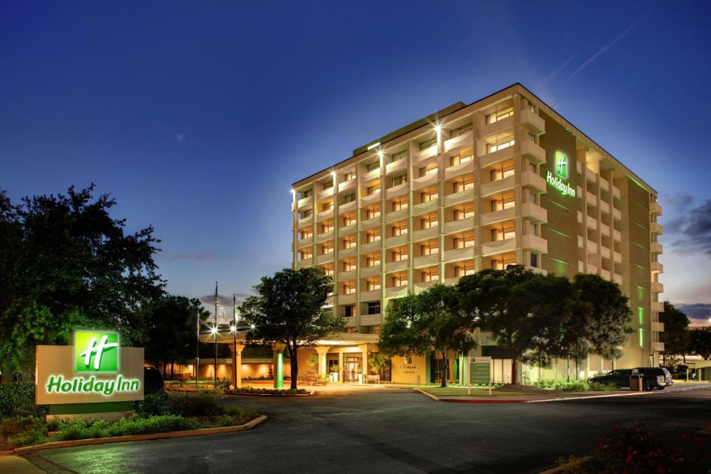 Holiday Inn Austin Midtown, an IHG Hotel image