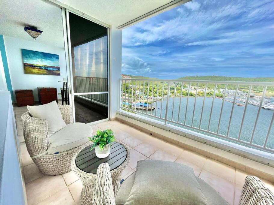 Blue Marine Apartment photo 1