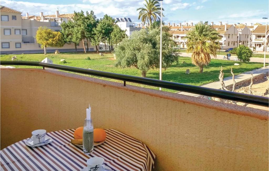 Nice Apartment In Los Alcazares With 2 Bedrooms And Wifi photo 4