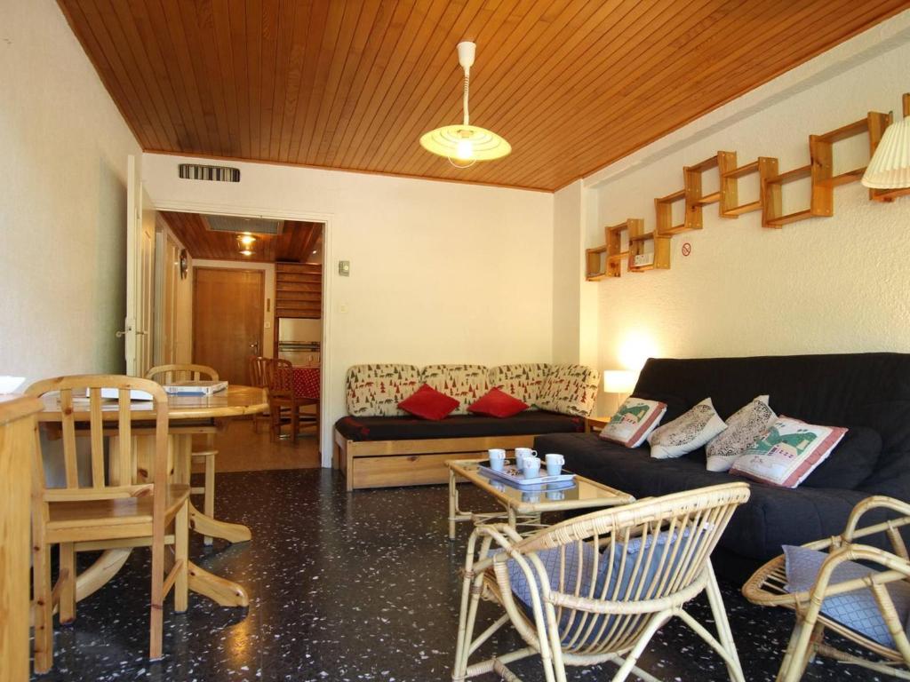 Appartement Saint-Chaffrey , 2 pièces, 6 personnes - FR-1-330E-114 photo 2
