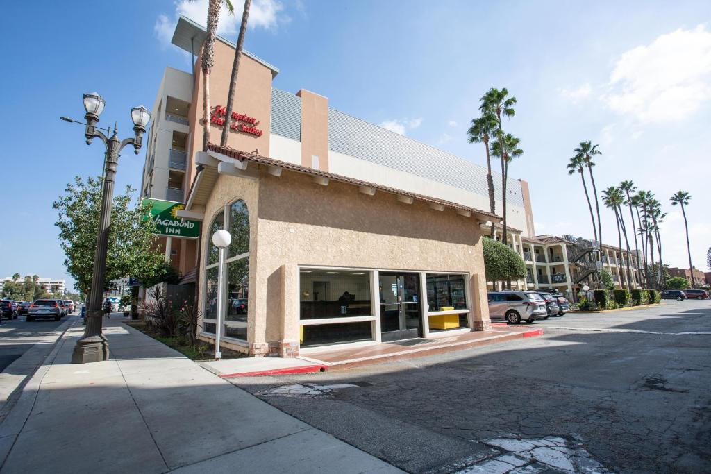 Vagabond Inn Glendale photo 1