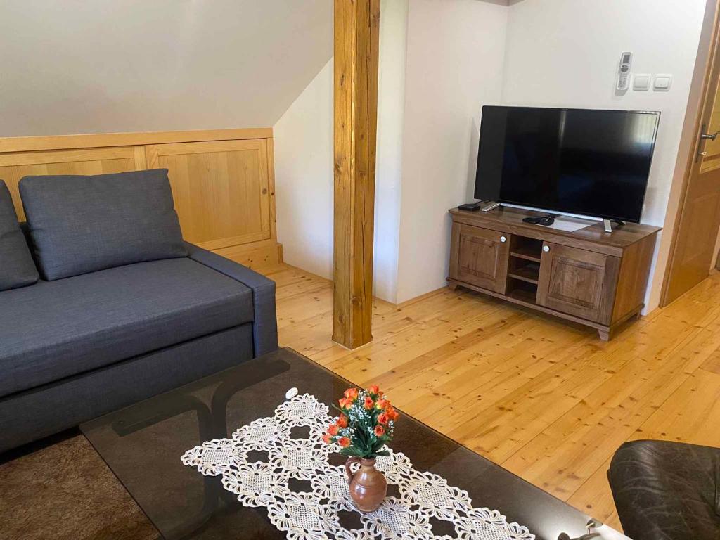 Holiday home in Crnomelj - Kranjska Krain 35279 photo 2