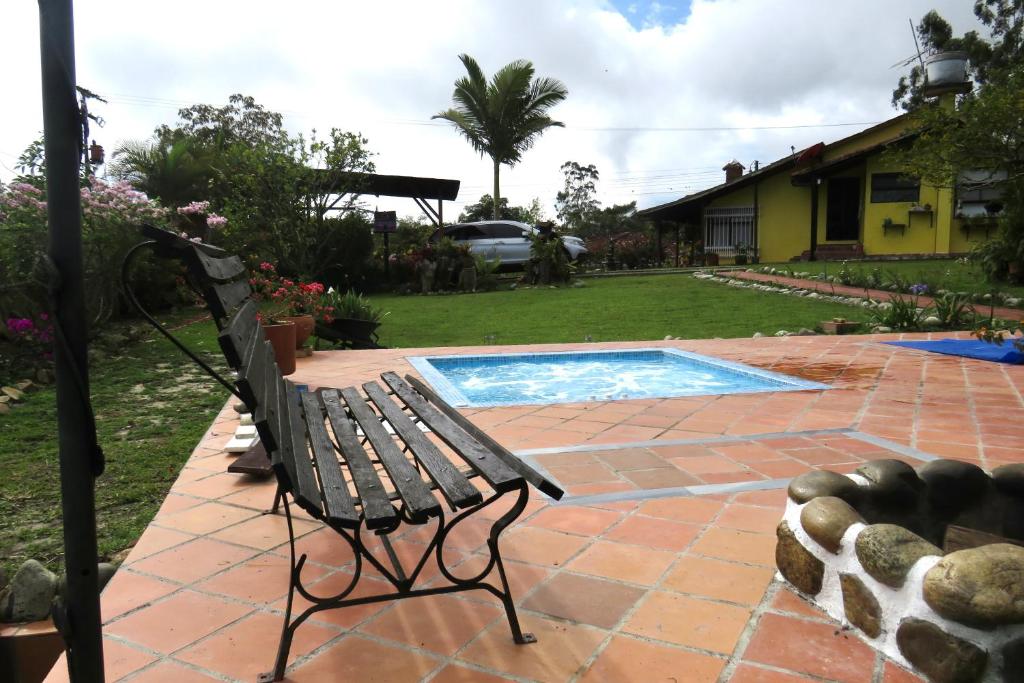 Bella casa de campo, con Hidrospa y zonas verdes