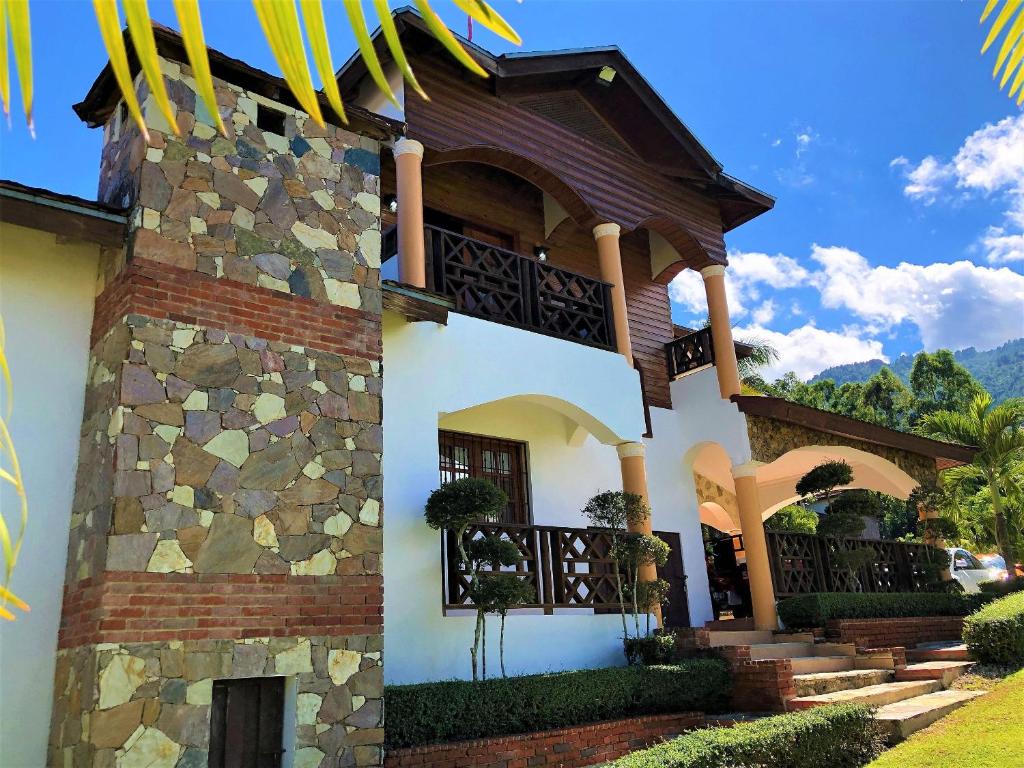 Villa Amila By Hospedify Hermosa Villa para 20 personas y a 4 minutos del Río de Jarabacoa photo 4
