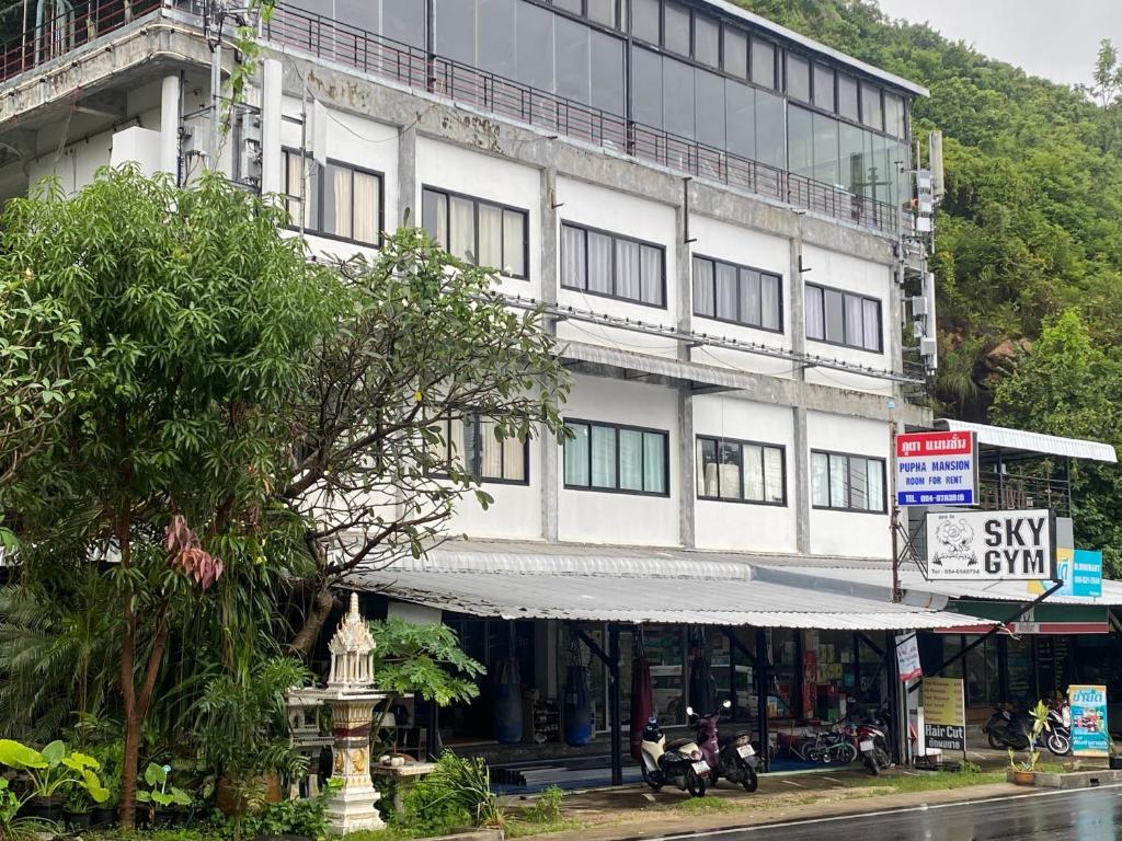 Pupha Mansion photo 2