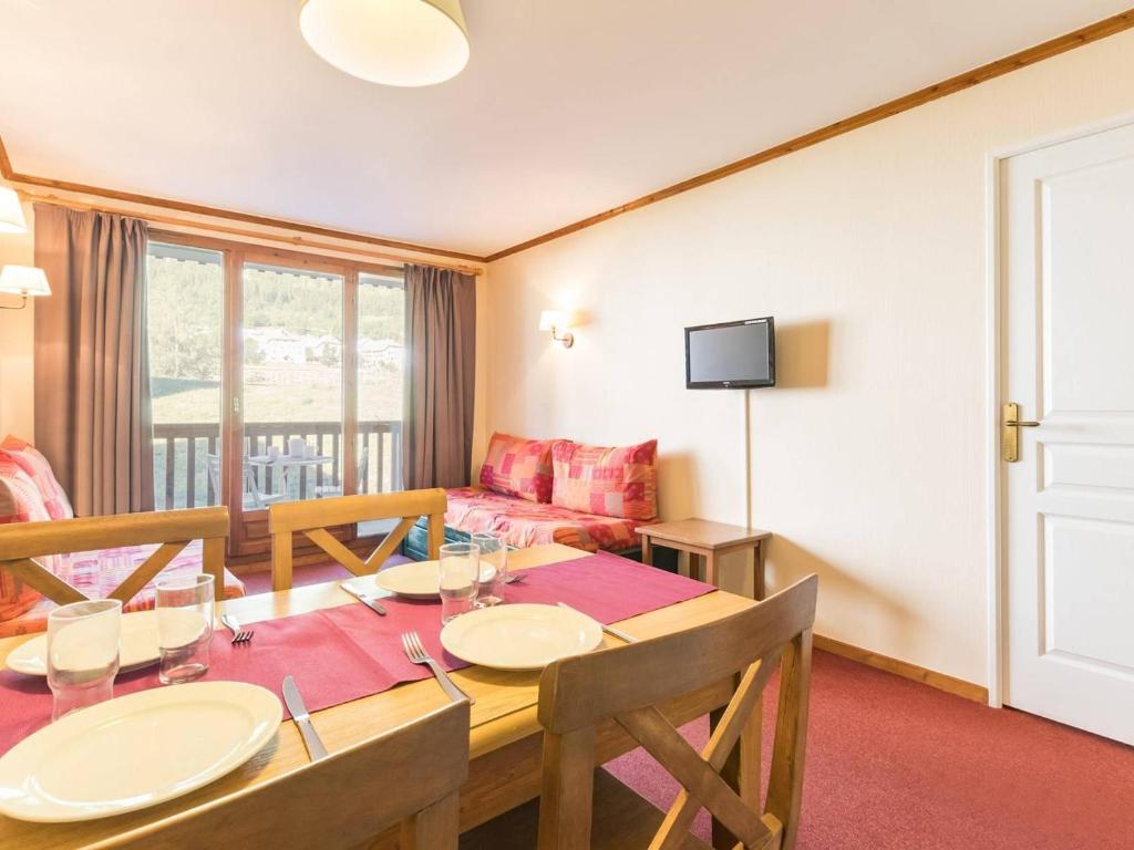 Appartement La Salle-les-Alpes, 2 pièces, 5 personnes - FR-1-330F-46 photo 1