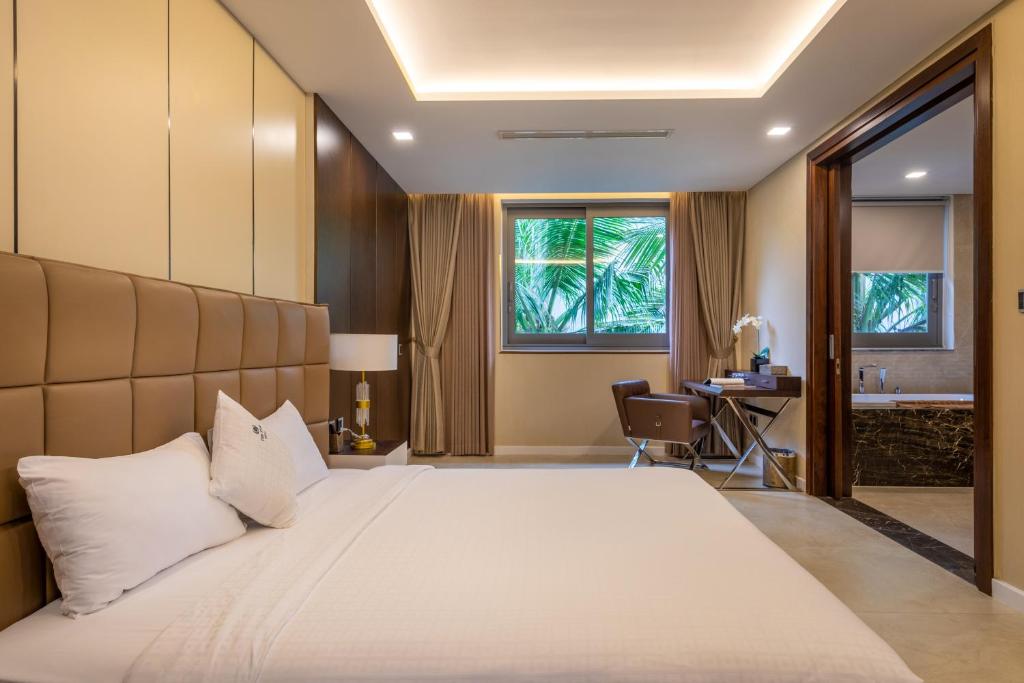 The Ocean Villa Resort Beachfront By Abogo