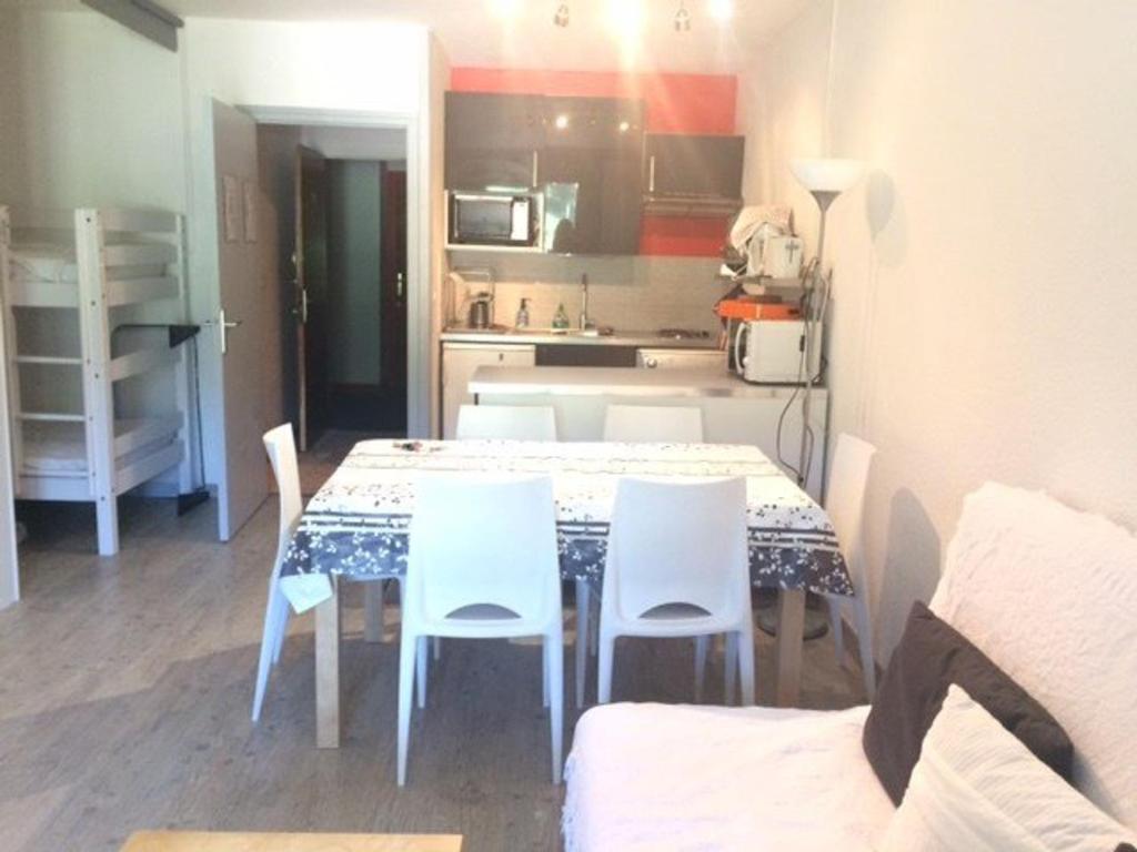 Appartement Risoul, 1 pièce, 4 personnes - FR-1-330-237 photo 4
