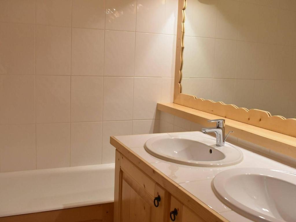 Appartement Méribel, 1 pièce, 4 personnes - FR-1-180-333 photo 4