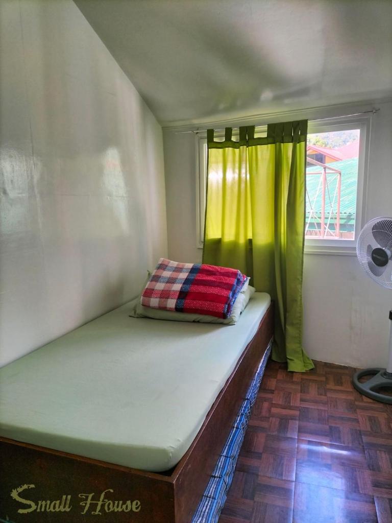 Small House - Baguio photo 4