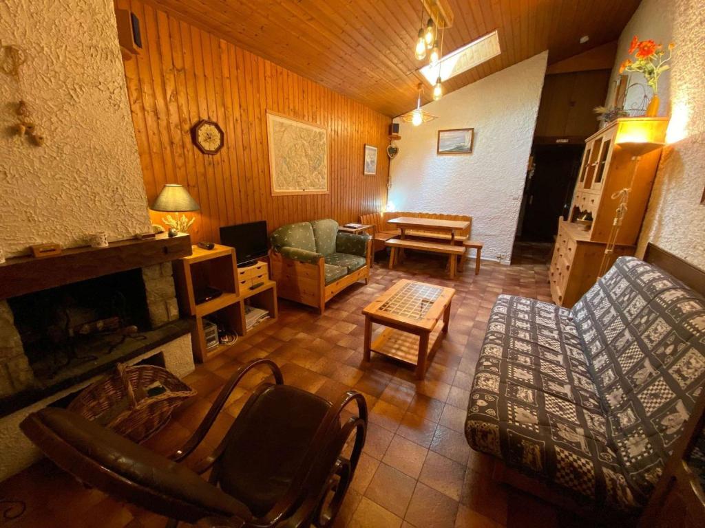 Appartement Le Grand-Bornand, 2 pièces, 6 personnes - FR-1-241-120 photo 2